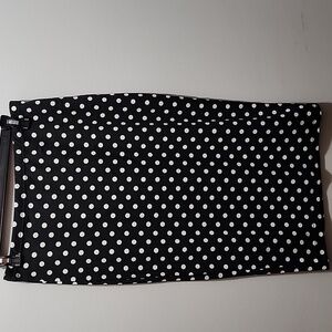 Black and white polka do skirt size large